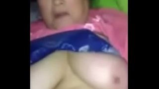 【高齢】七十路のぽっちゃりホルスタイン爆乳おばあちゃんとハメ撮りしたモザイクなし無修正アダルト動画